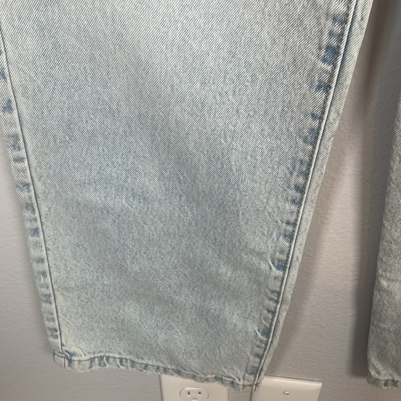 Cotton On light wash Loose Straight Leg 100% Cotton Jean high rise size 4 - Picture 4 of 8